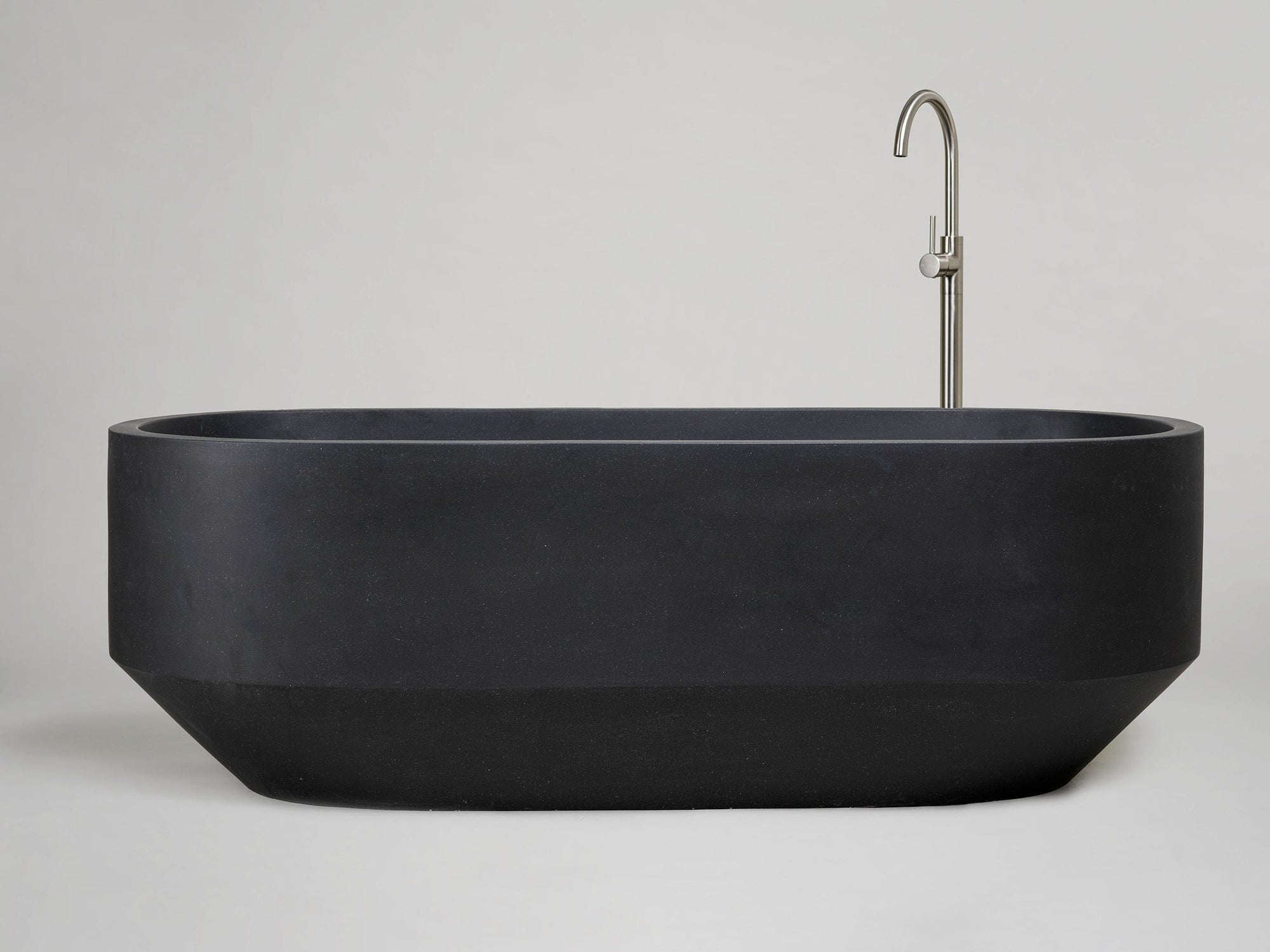 Eden Stone Bath Eden Stone Cardrona Bath | Eden Black